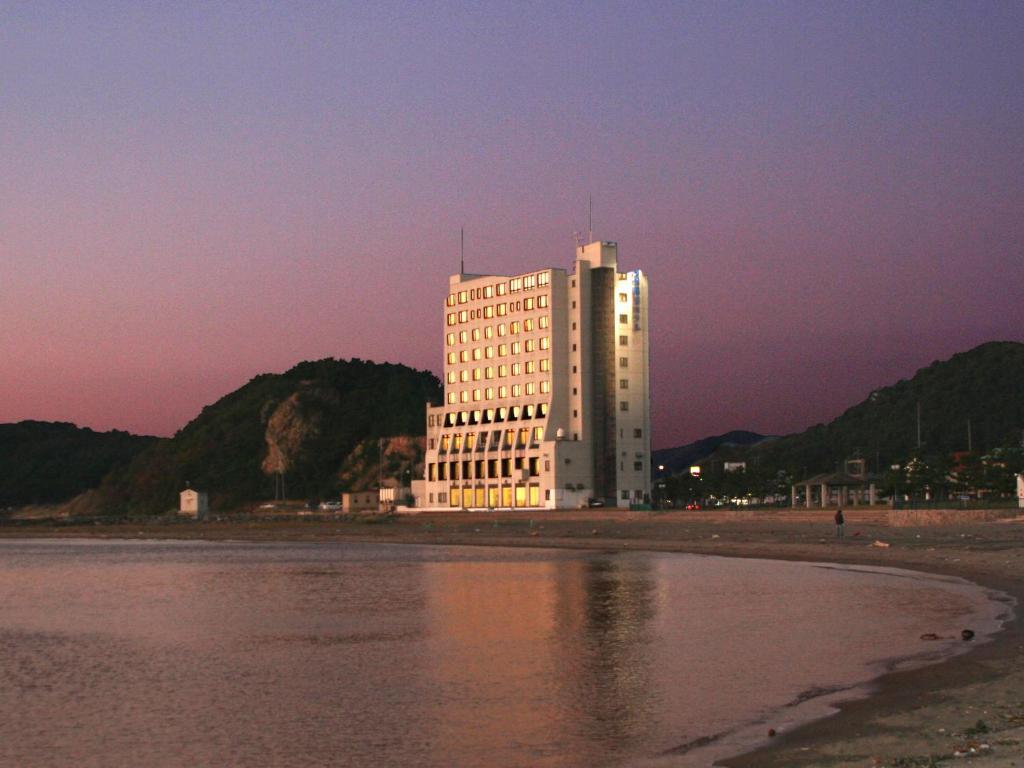 Asamushi Sakura Kanko Hotel Аомори Екстериор снимка
